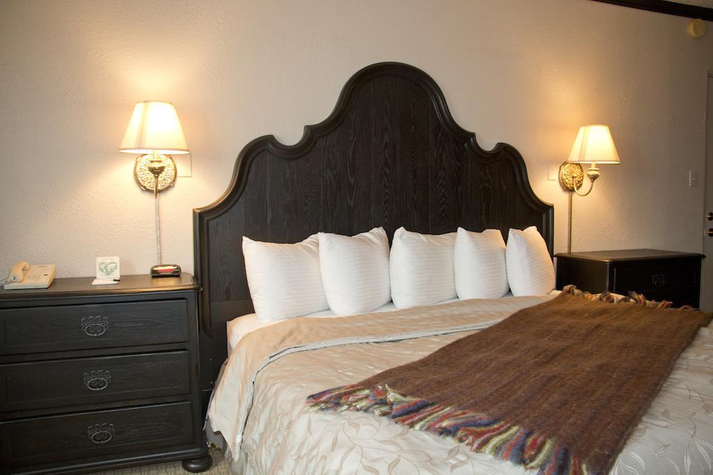 Mountain Ranch Resort At Beacon Hill 윌리엄스 외부 사진