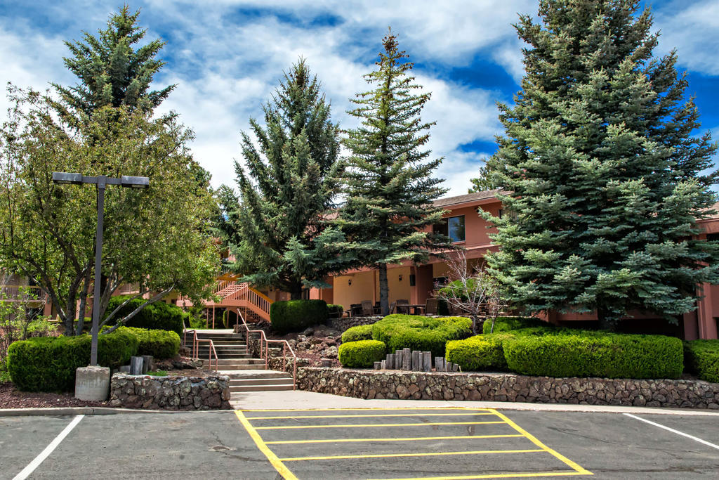 Mountain Ranch Resort At Beacon Hill 윌리엄스 외부 사진