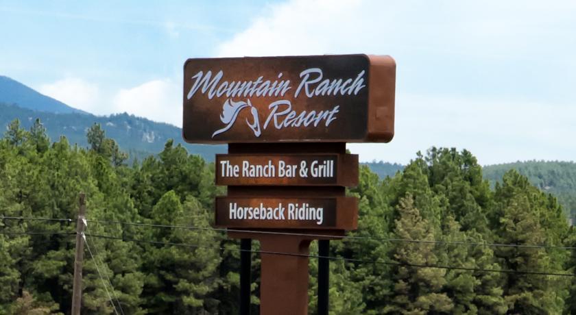 Mountain Ranch Resort At Beacon Hill 윌리엄스 외부 사진