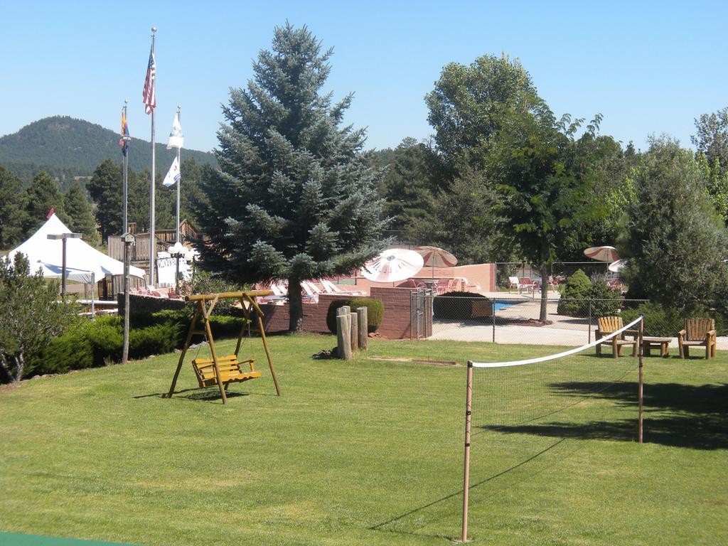 Mountain Ranch Resort At Beacon Hill 윌리엄스 외부 사진